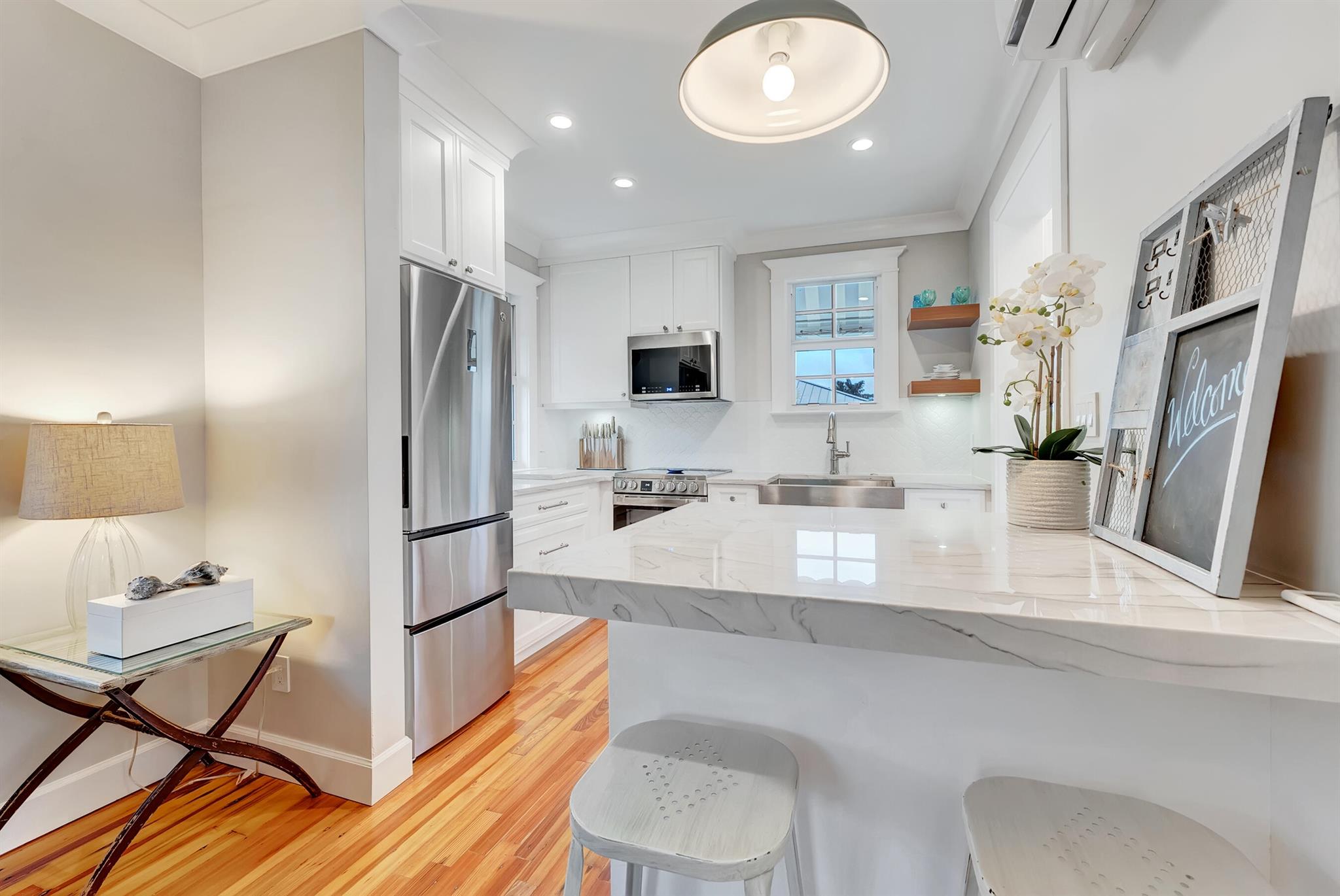 crest lake park Delray IN - Residential