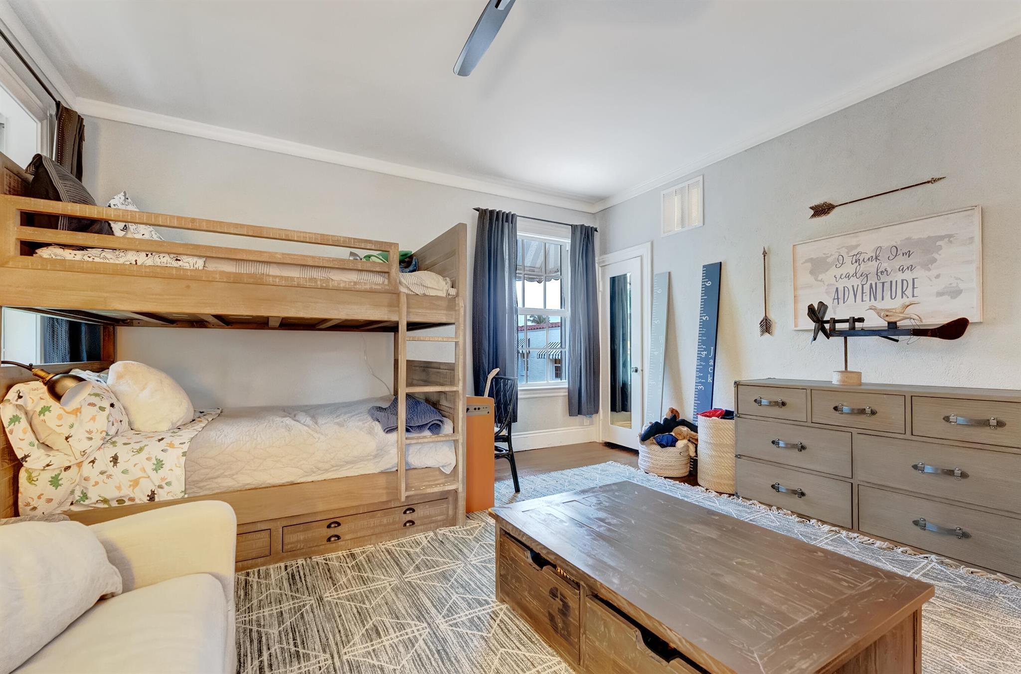 crest lake park Delray IN - Residential