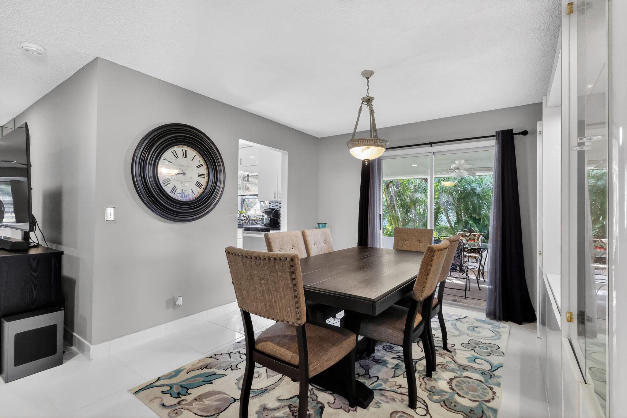 DELRAY VILLAS 5 - Residential Lease