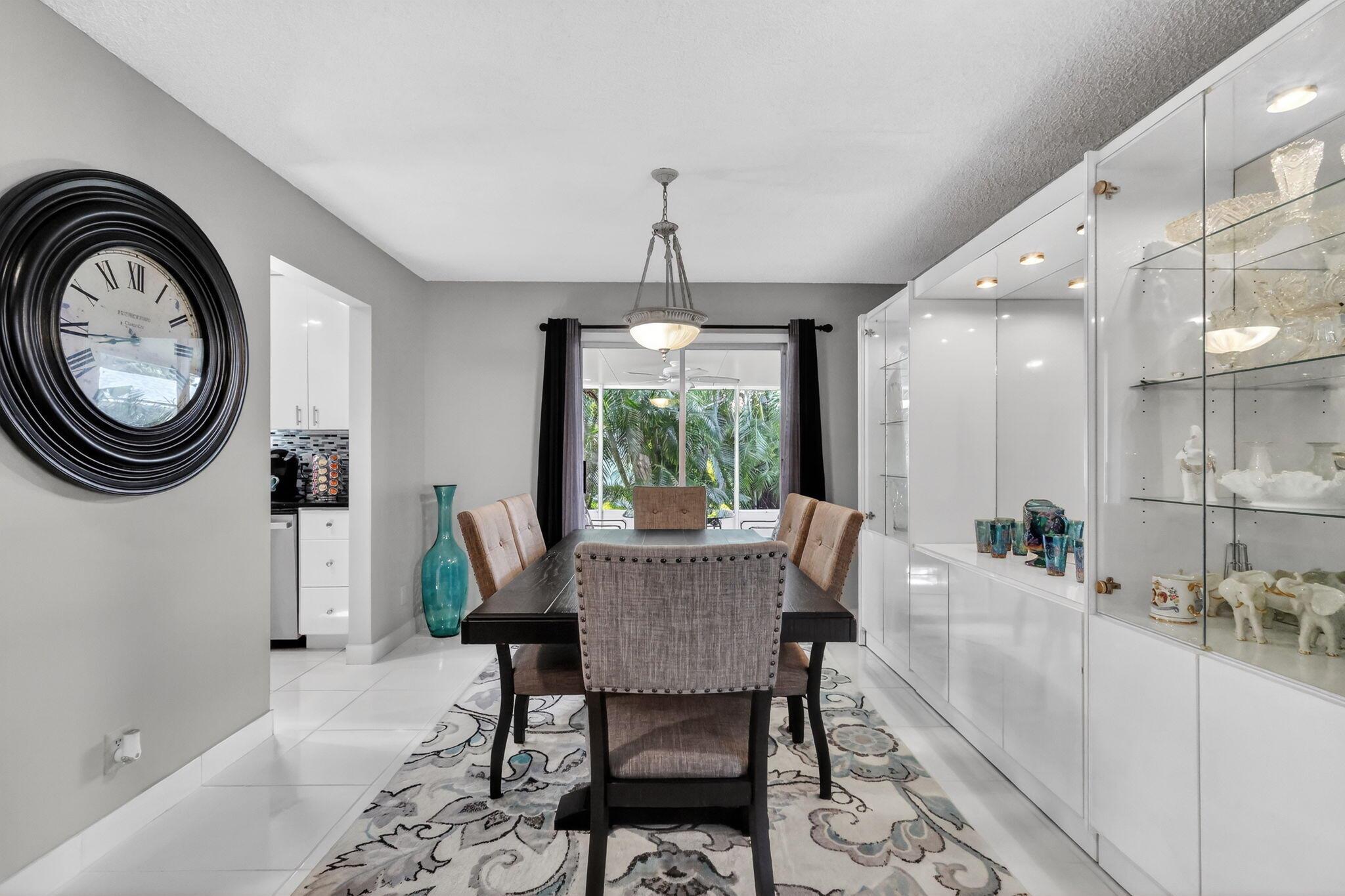 DELRAY VILLAS 5 - Residential Lease