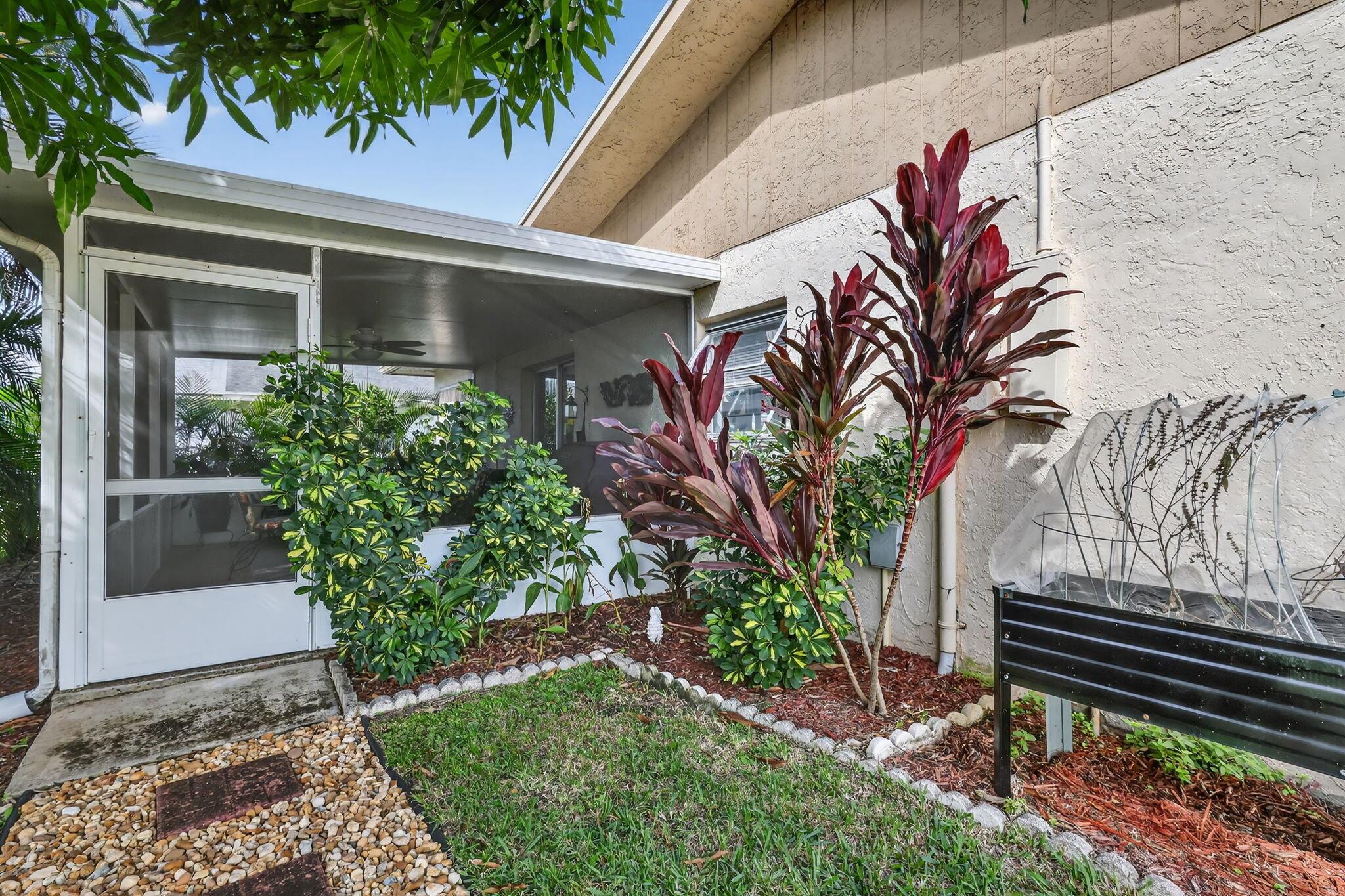 DELRAY VILLAS 5 - Residential Lease