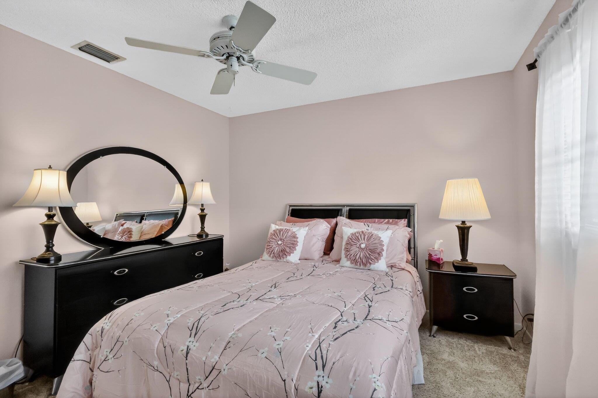 DELRAY VILLAS 5 - Residential Lease