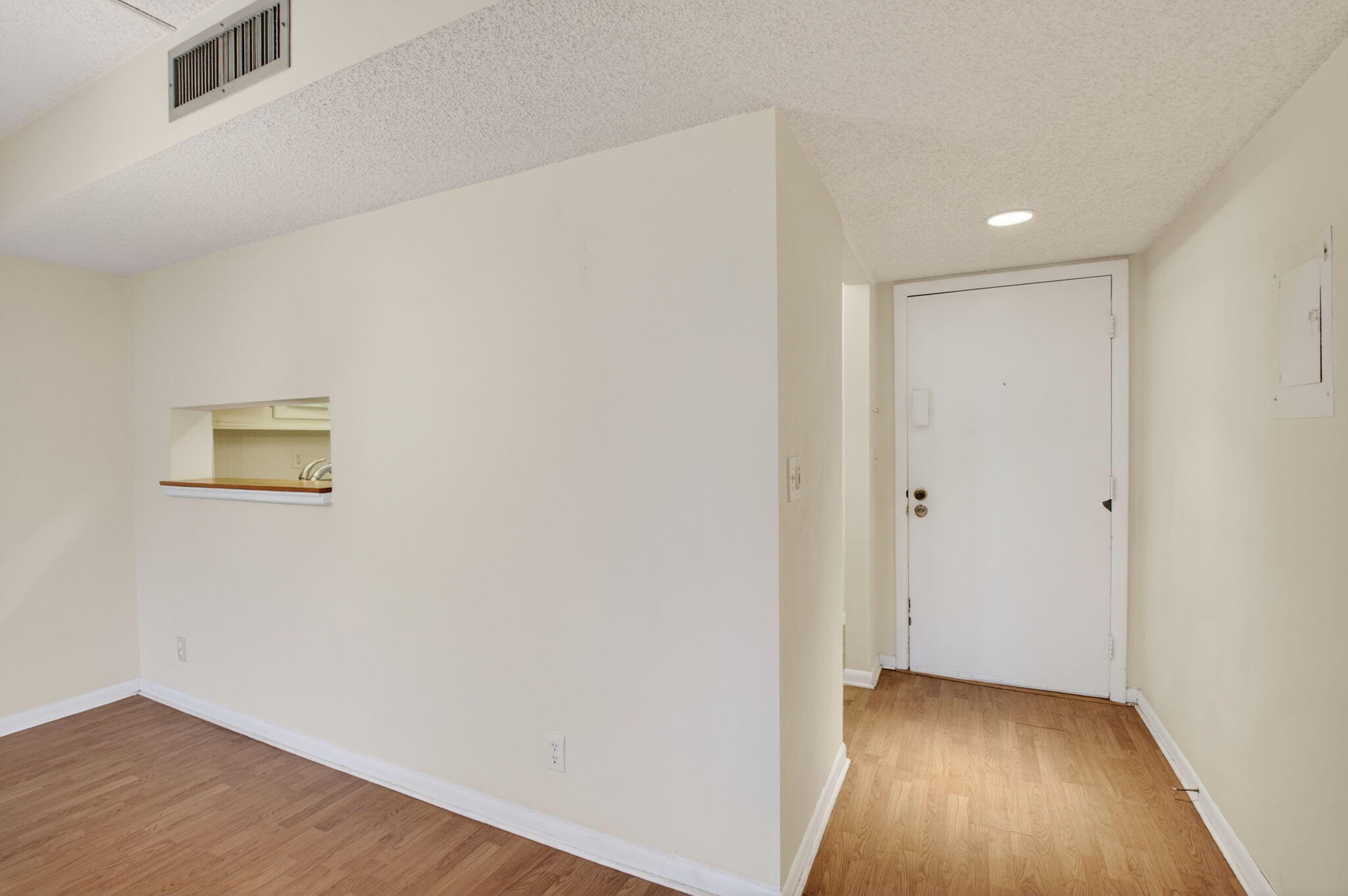 OLIVE LEAF CONDO - Residential