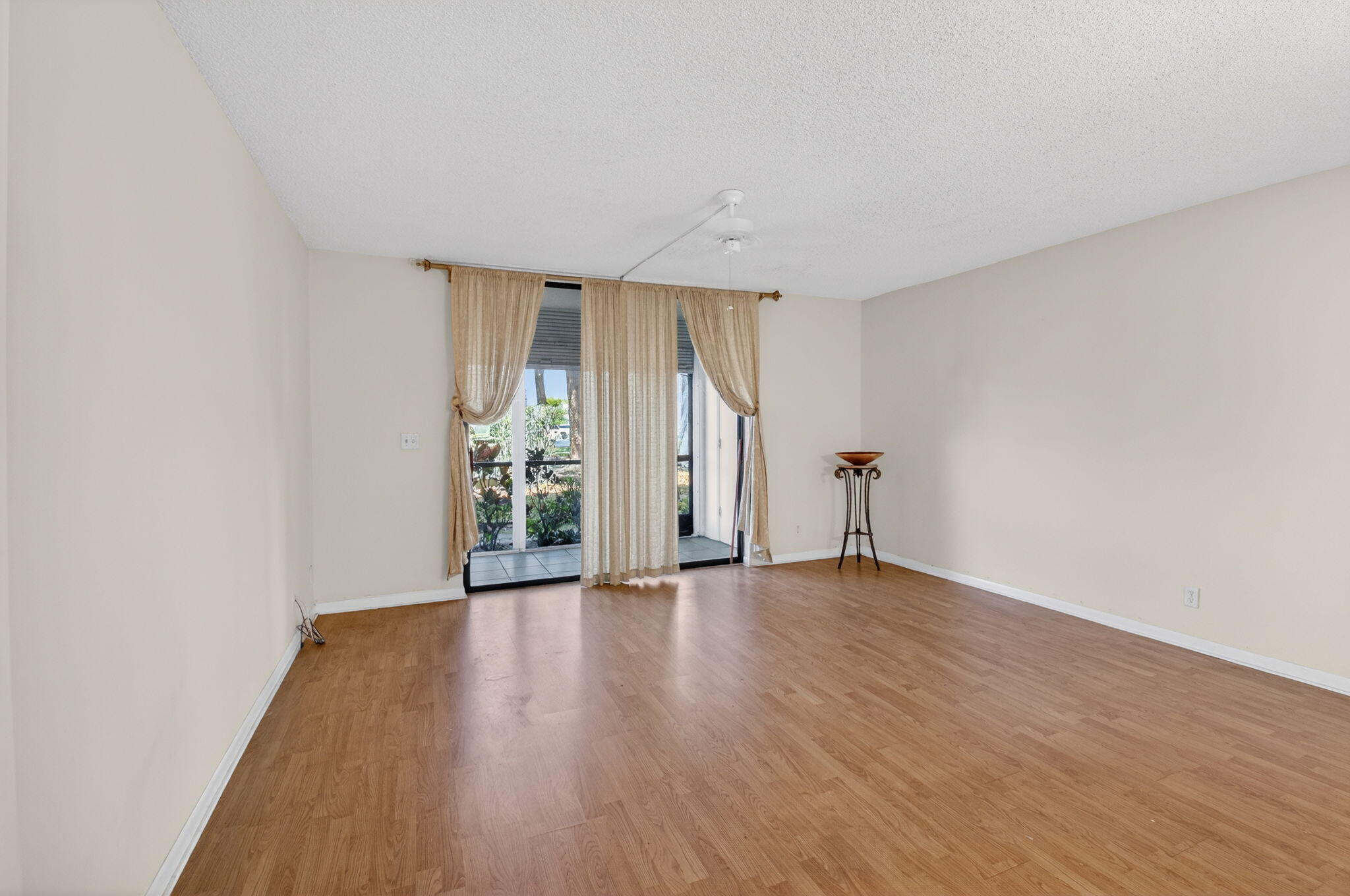 OLIVE LEAF CONDO - Residential