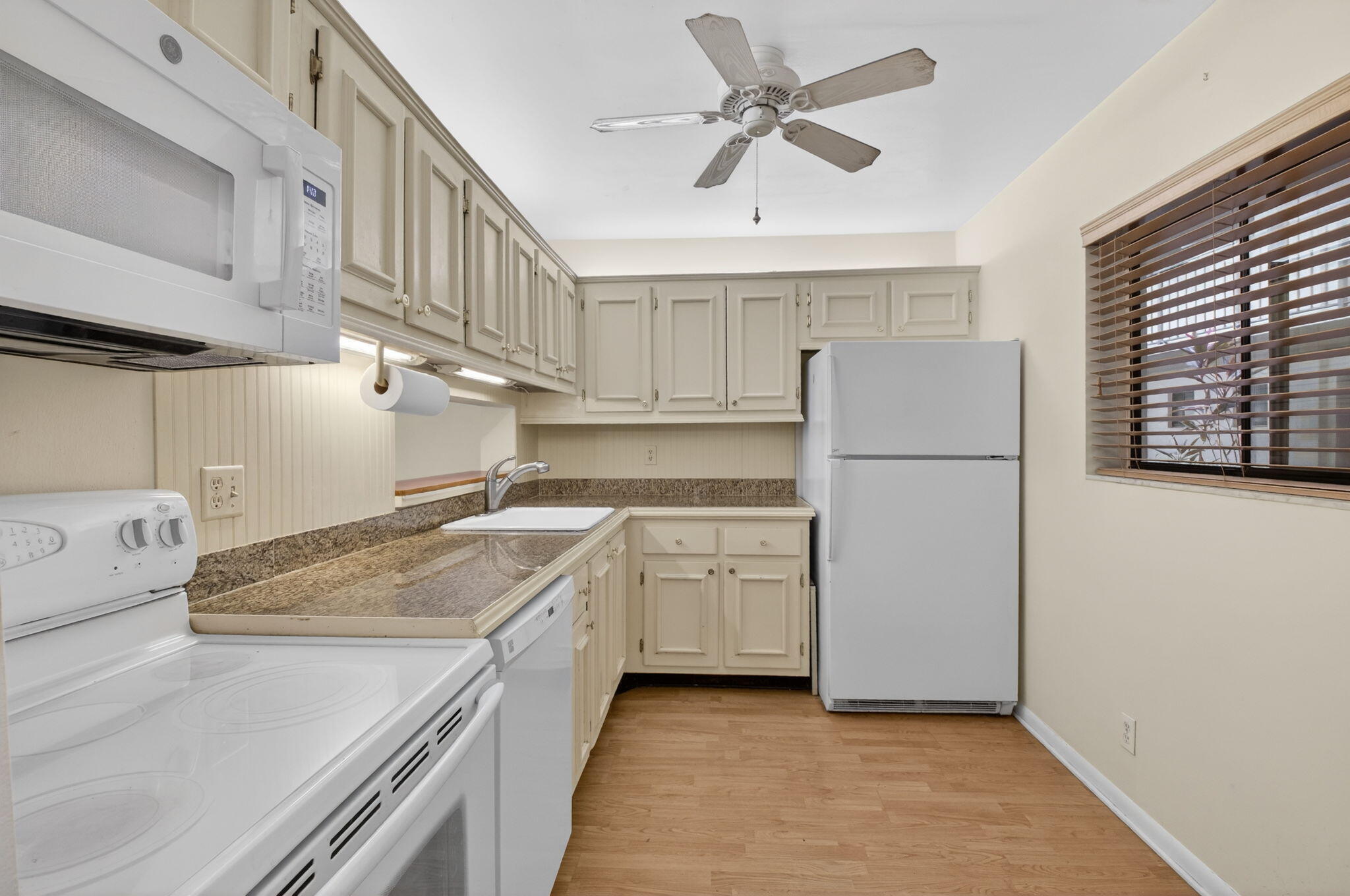 OLIVE LEAF CONDO - Residential