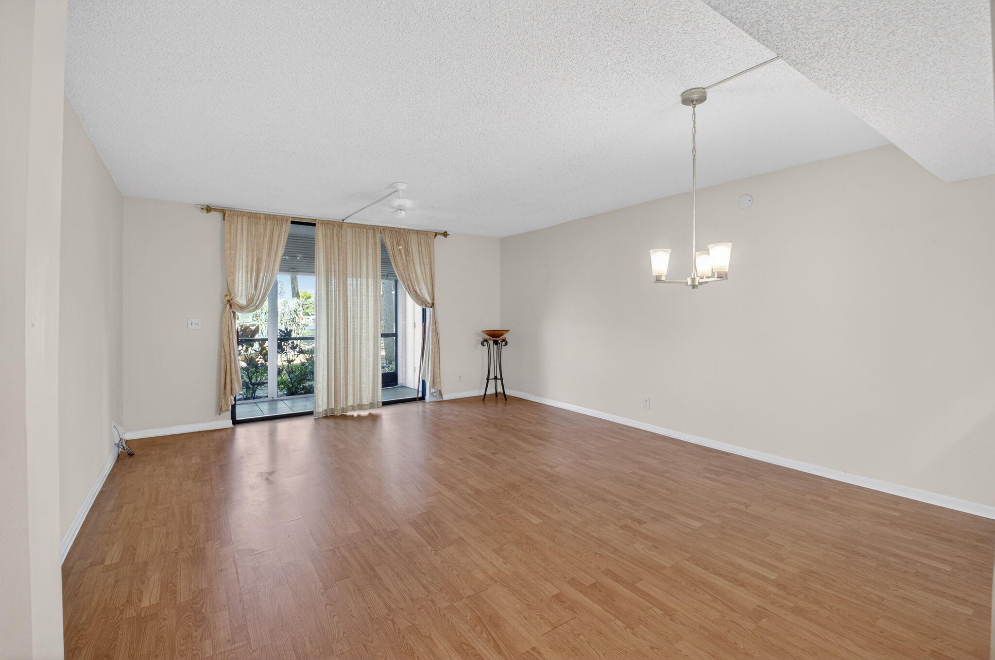 5190 Las Verdes Circle 120