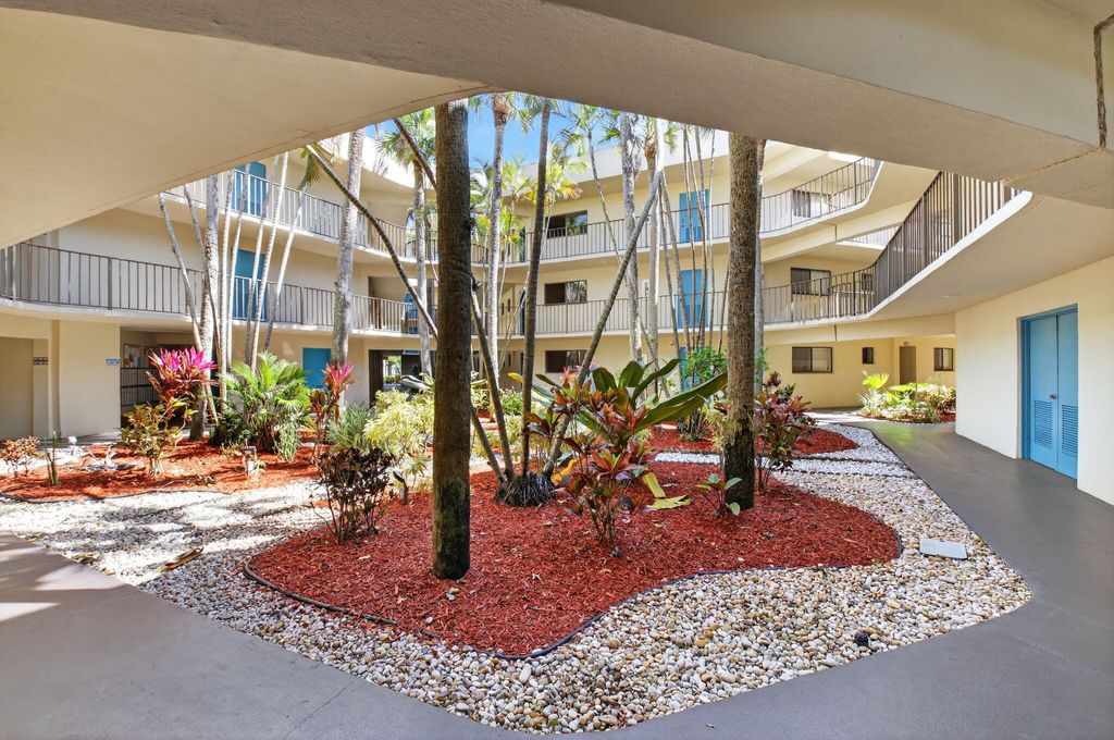 Photo of 5190 Las Verdes Circle #120, Delray Beach, FL 33484 (MLS # R11167494)