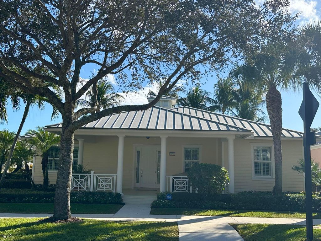 Photo of 1152 Duval Street, Jupiter, FL 33458 (MLS # R11160904)