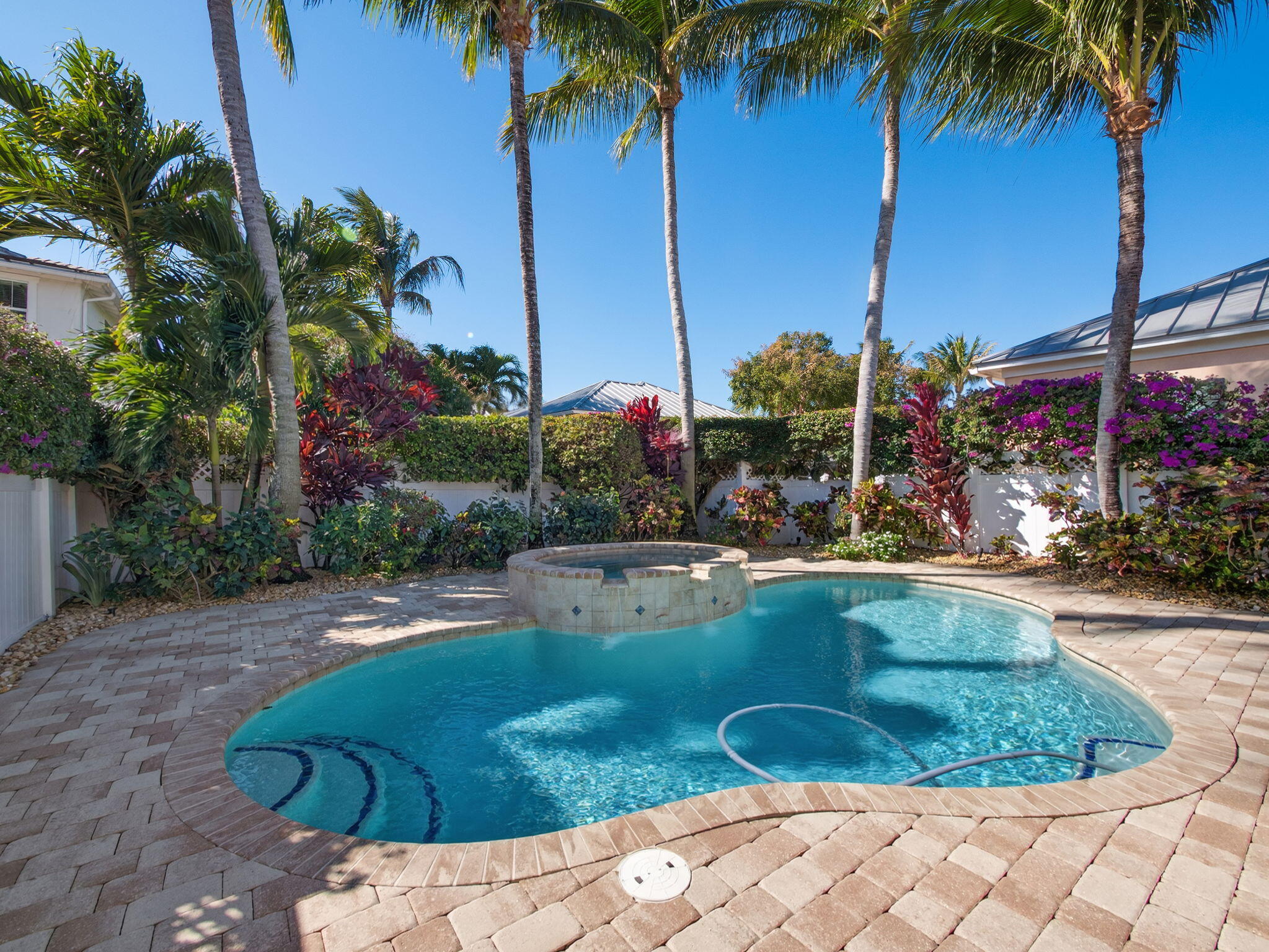 MALLORY CREEK AT ABACOA - Residential