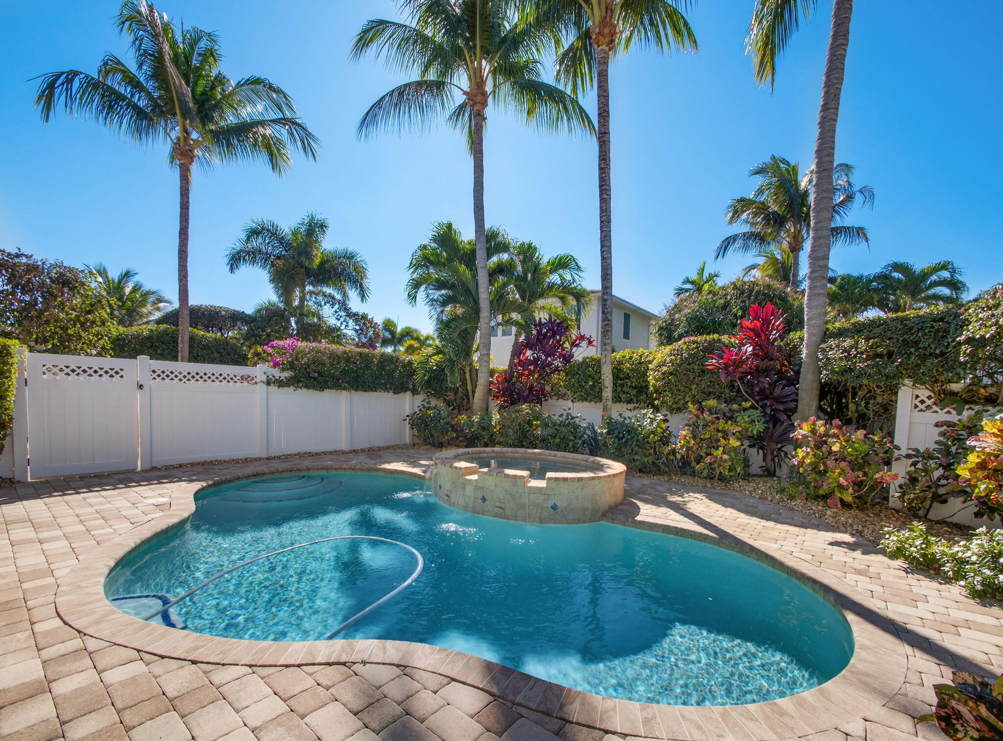 MALLORY CREEK AT ABACOA - Residential