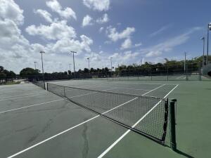 LAKESIDE POINT APT 3 CONDO - Residential