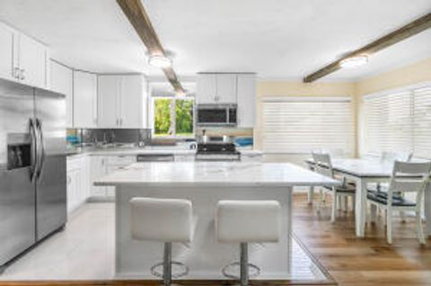 2020 Lake Osborne Drive 10 Lake Worth Beach FL 33461