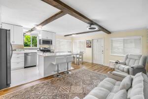 LAKESIDE POINT APT 3 COND - Residential