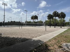 LAKESIDE POINT APT 3 CONDO - Residential