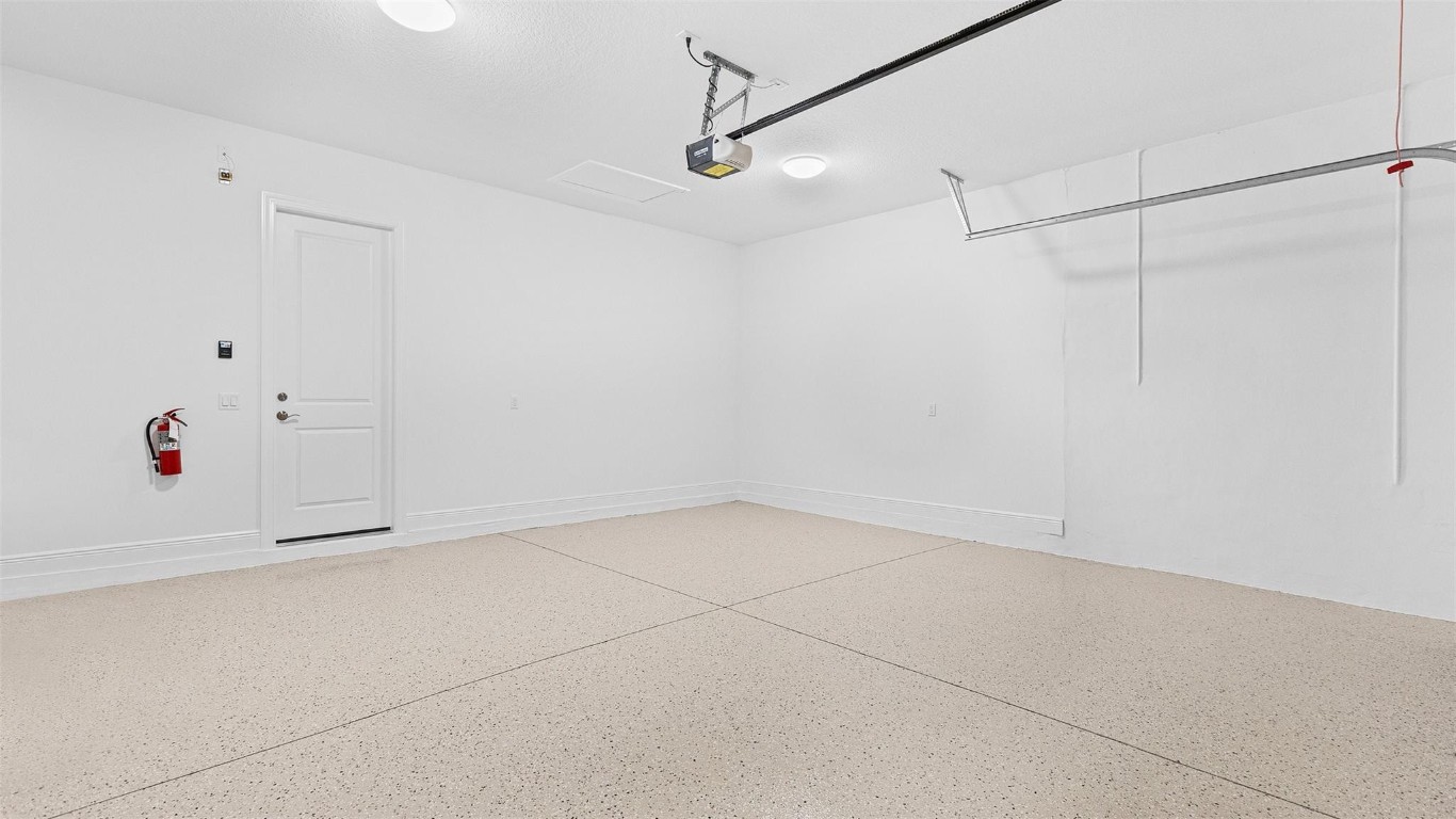 CRESSWIND PALM BEACH - Residential