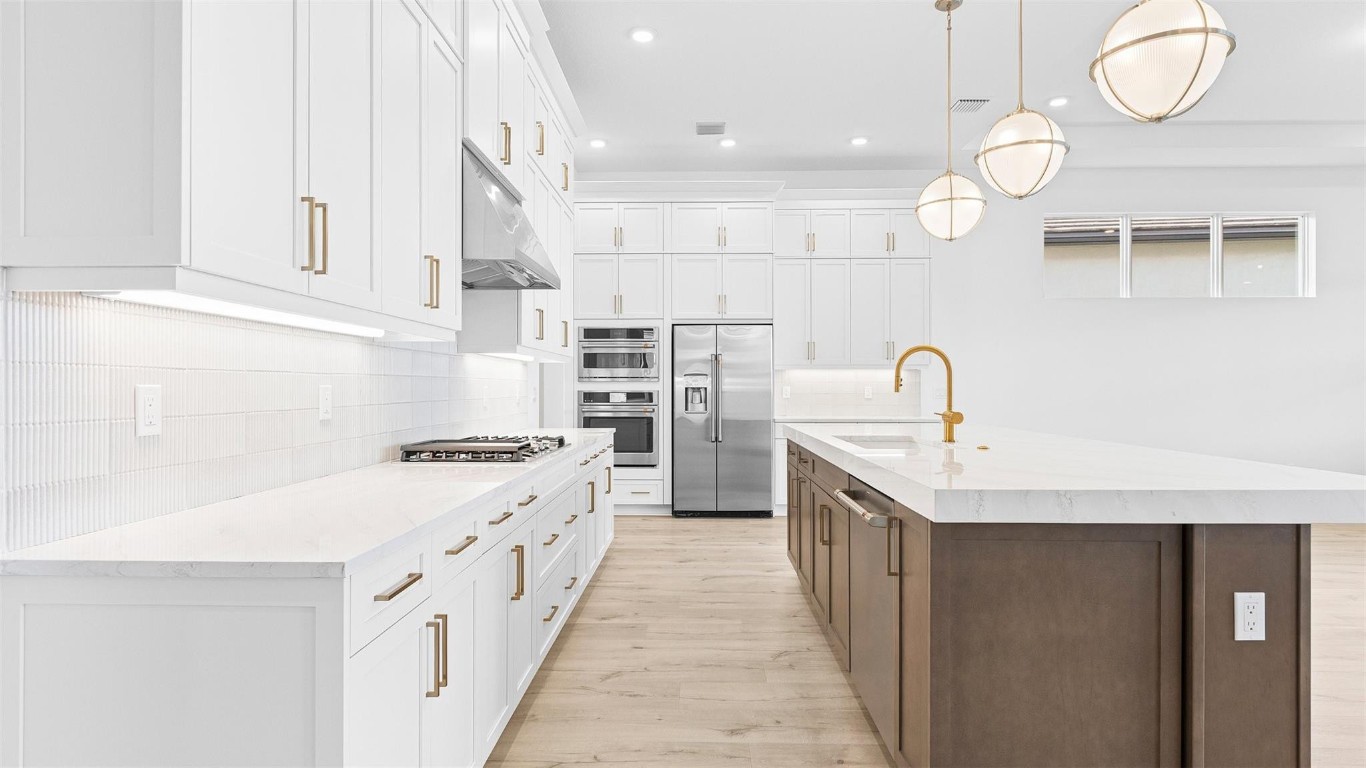 CRESSWIND PALM BEACH - Residential