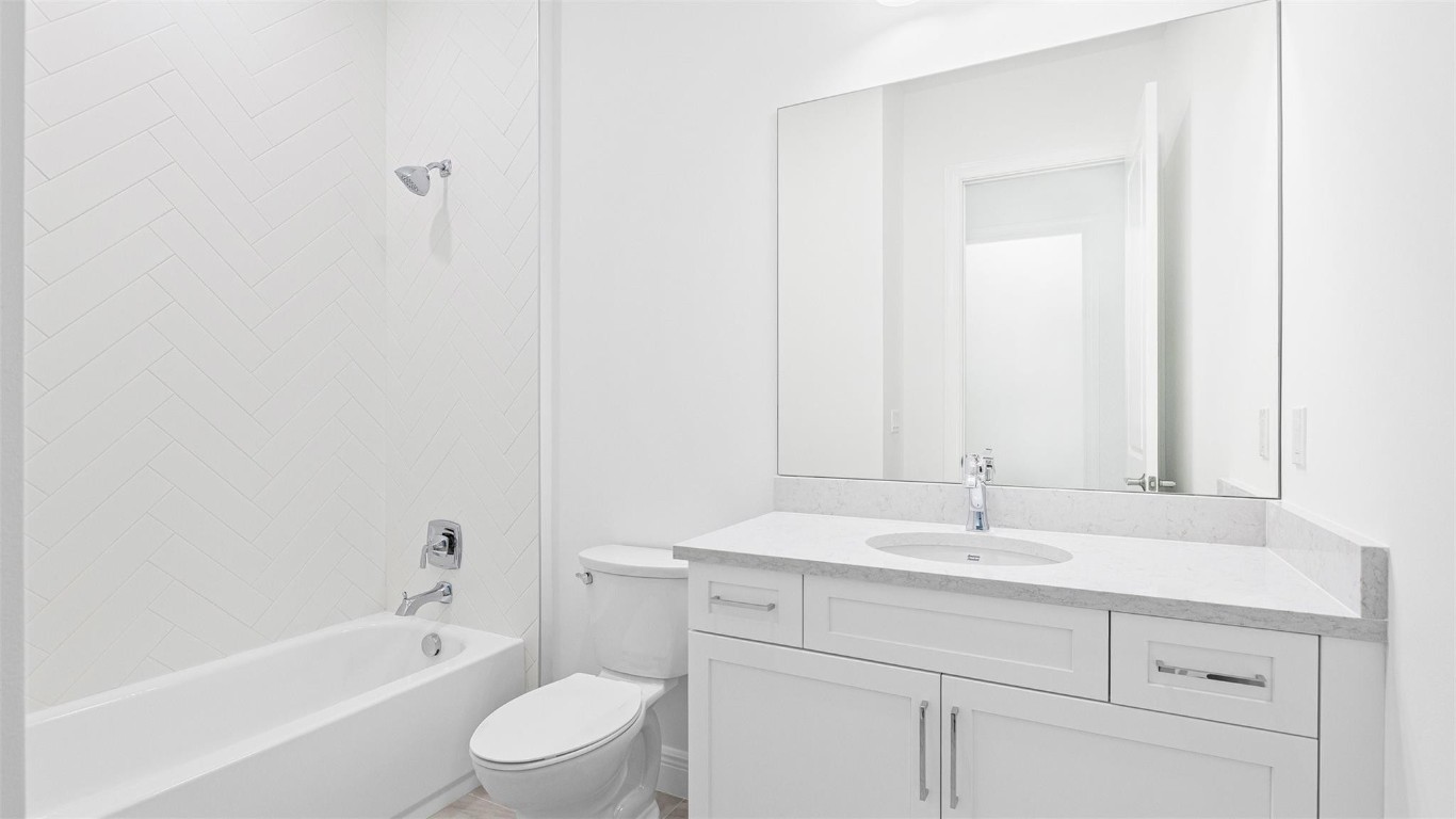 CRESSWIND PALM BEACH - Residential