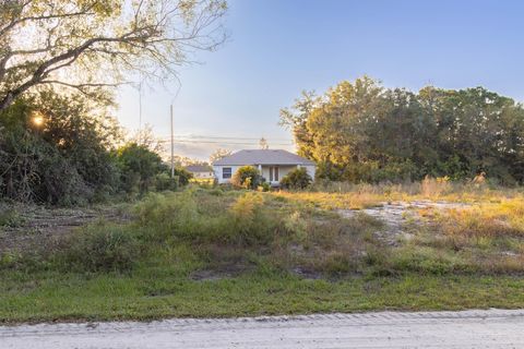 Homes with One Acre Plus in Florida's Treasure Coast 10 8977 100th Avenue Vero Beach FL 32967