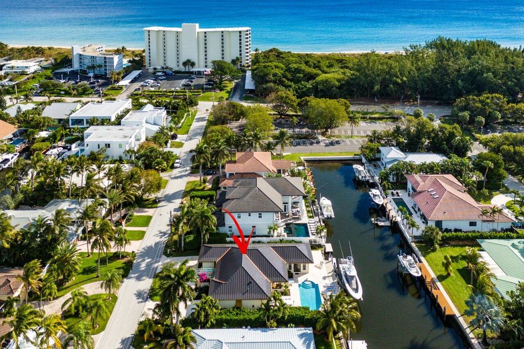 Photo of 1018 White Drive, Delray Beach, FL 33483 (MLS # R11050972)