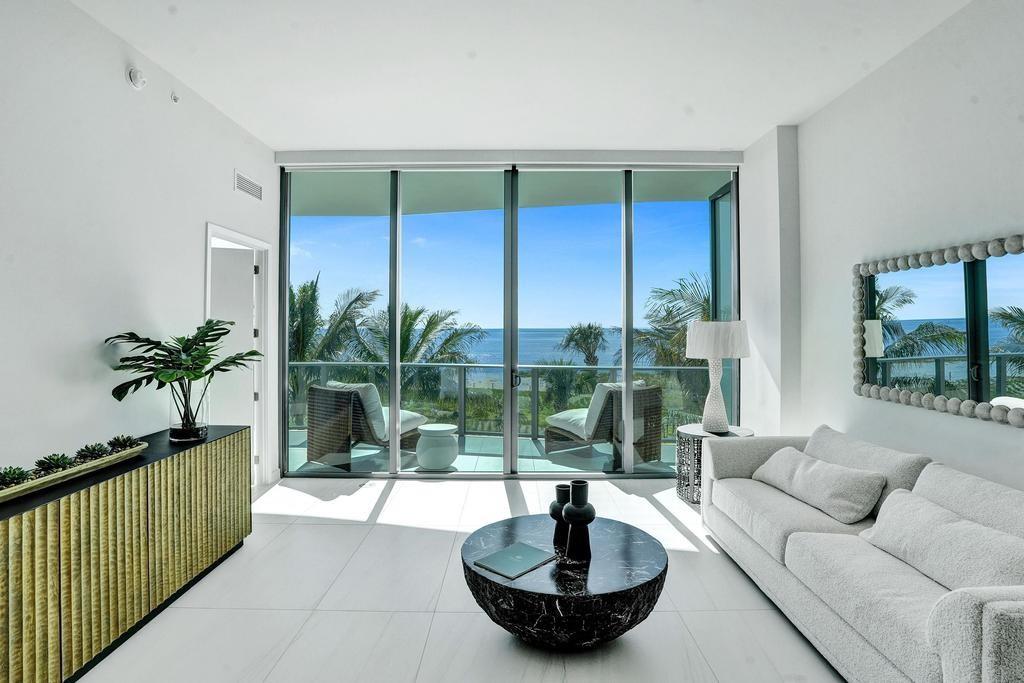 900 N Ocean Blvd. 302