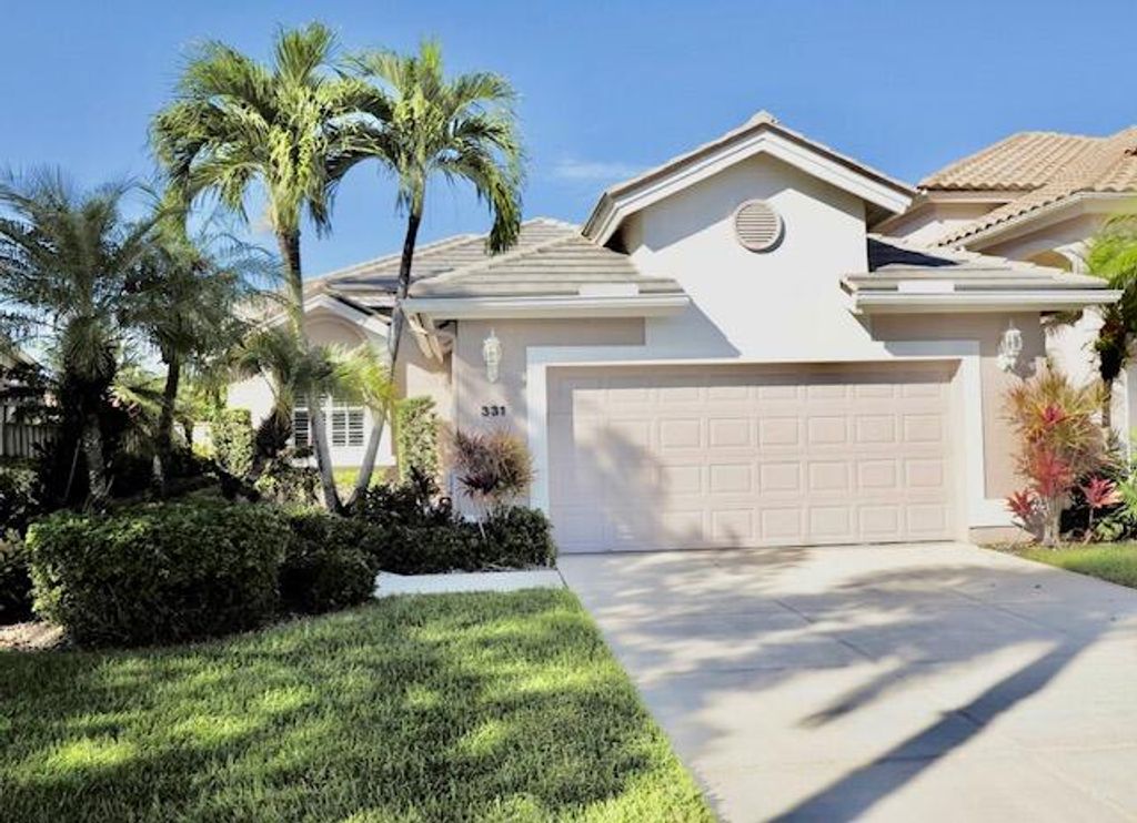 Photo of 331 Eagleton Golf Drive, Palm Beach Gardens, FL 33418 (MLS # R10899512)