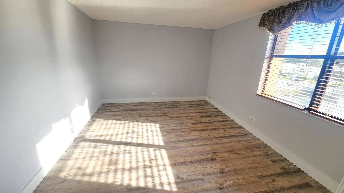 LAVERS DELRAY RACQUET CLUB CONDO - Residential