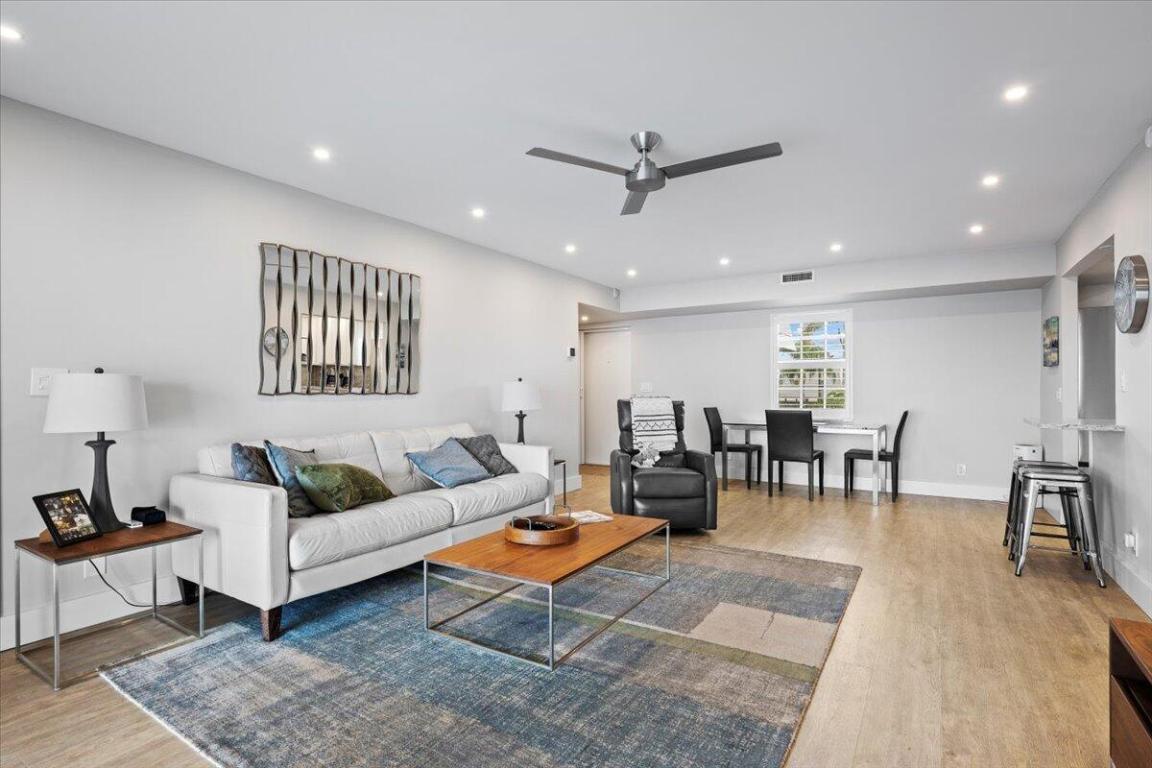 Sugar Sands Association. - Residential