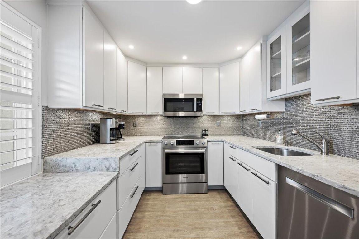 Sugar Sands Association. - Residential