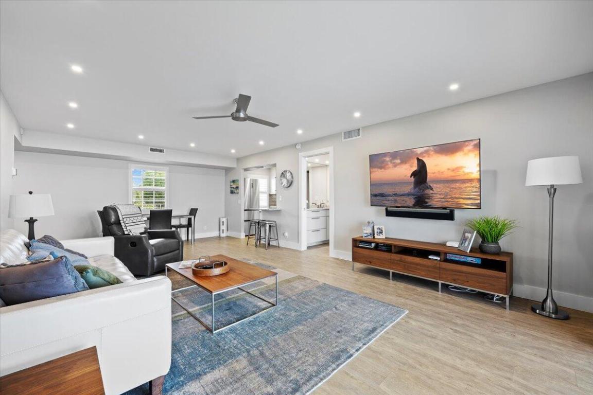 Sugar Sands Association. - Residential