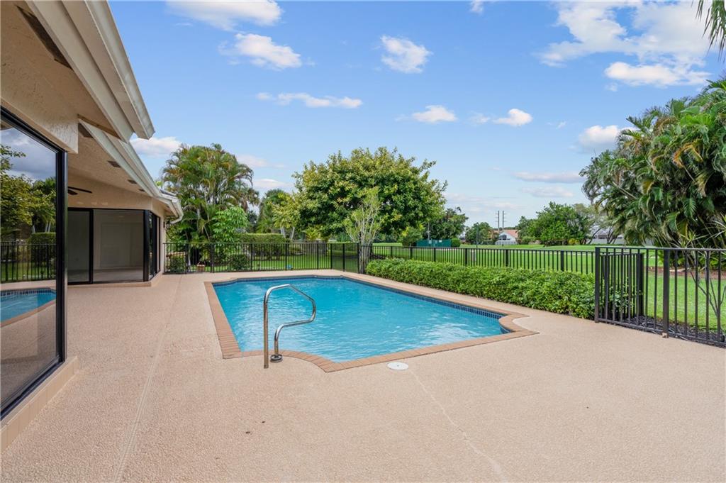 Boca Woods Country Club 0 - Residential