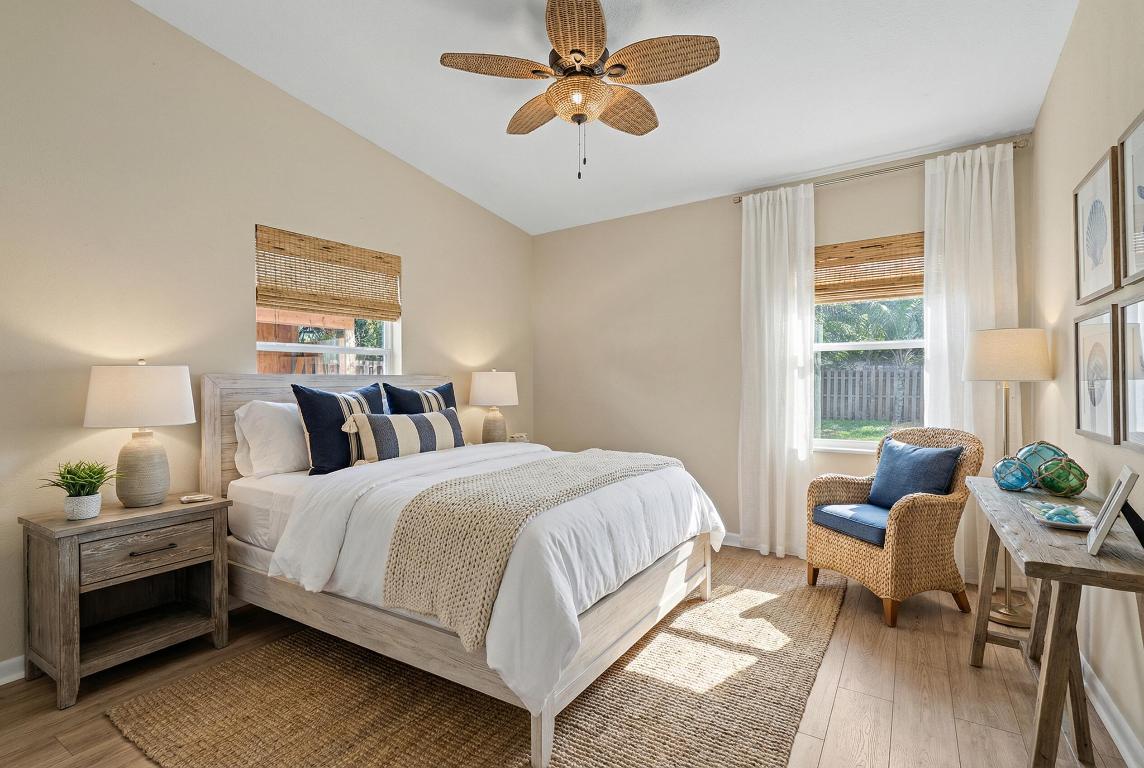 Greynolds Highlands Unit 1 In Pb 13 Pgs 25 To 27 I - Residential Lease