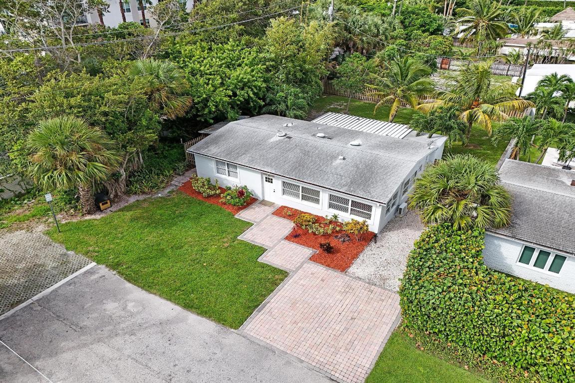 Greynolds Highlands Unit 1 In Pb 13 Pgs 25 To 27 I - Residential Lease