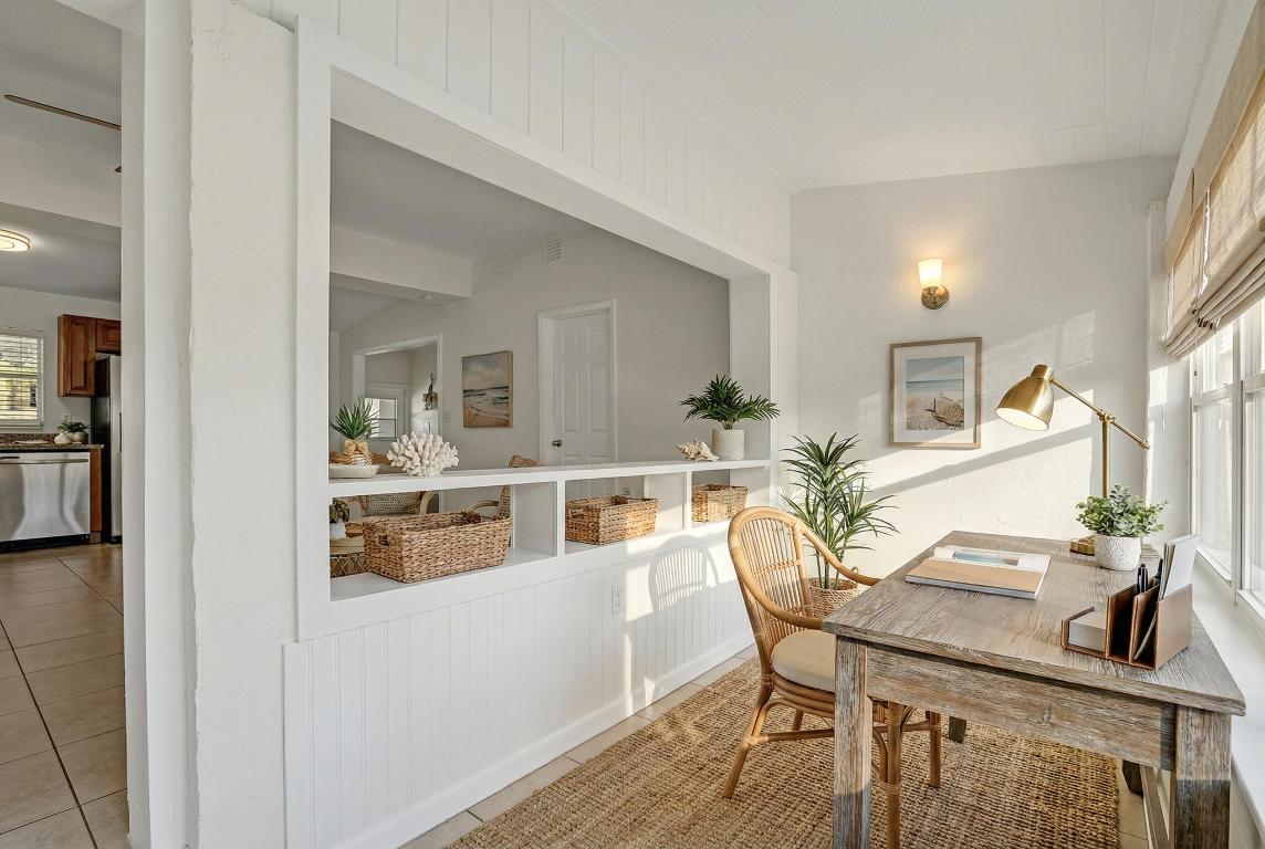 Greynolds Highlands Unit 1 In Pb 13 Pgs 25 To 27 I - Residential Lease