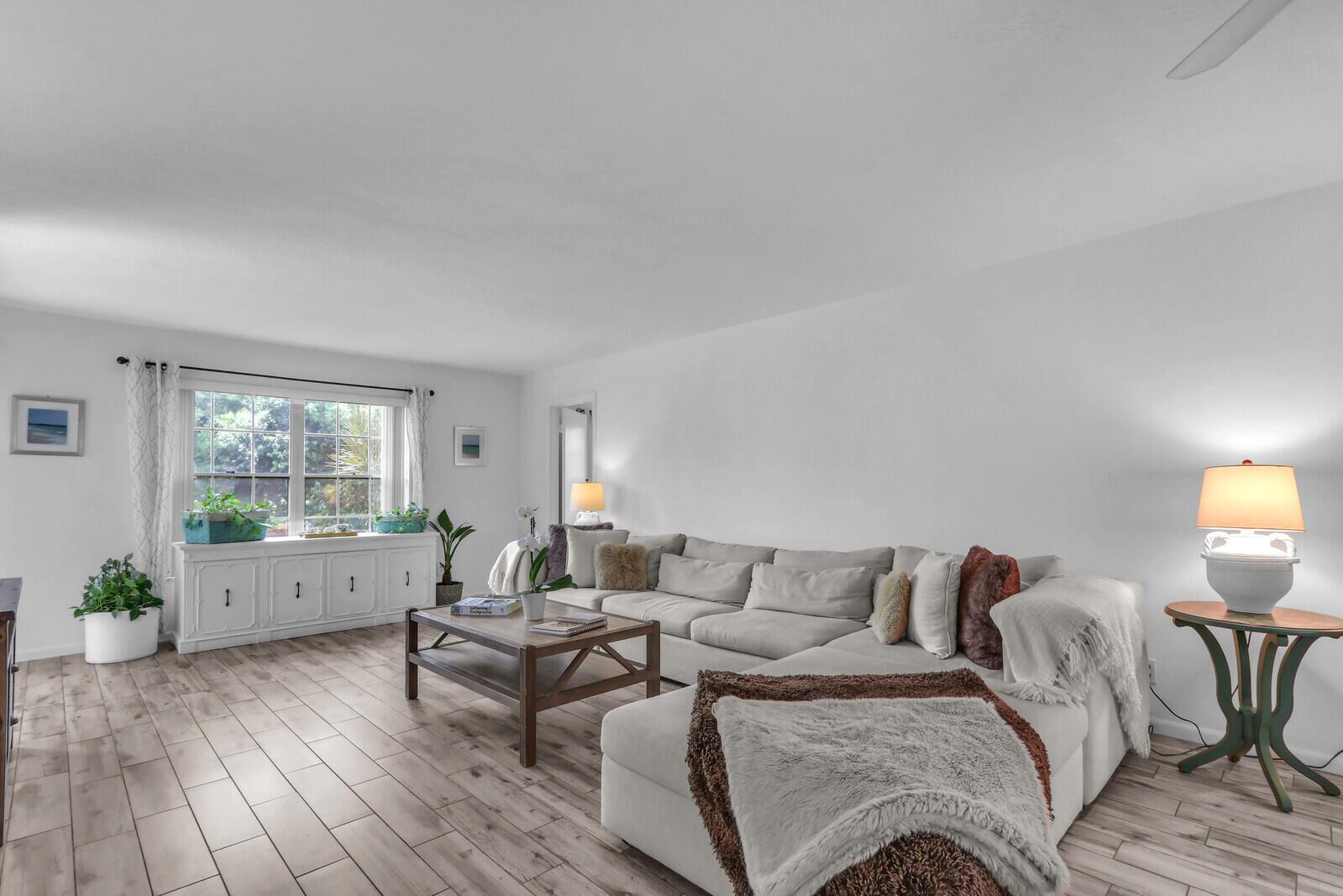 TAMBERLANE 6 CONDO - Residential Lease