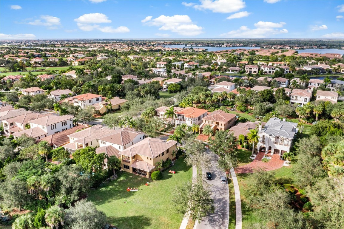 Parkland Golf & Country C - Residential