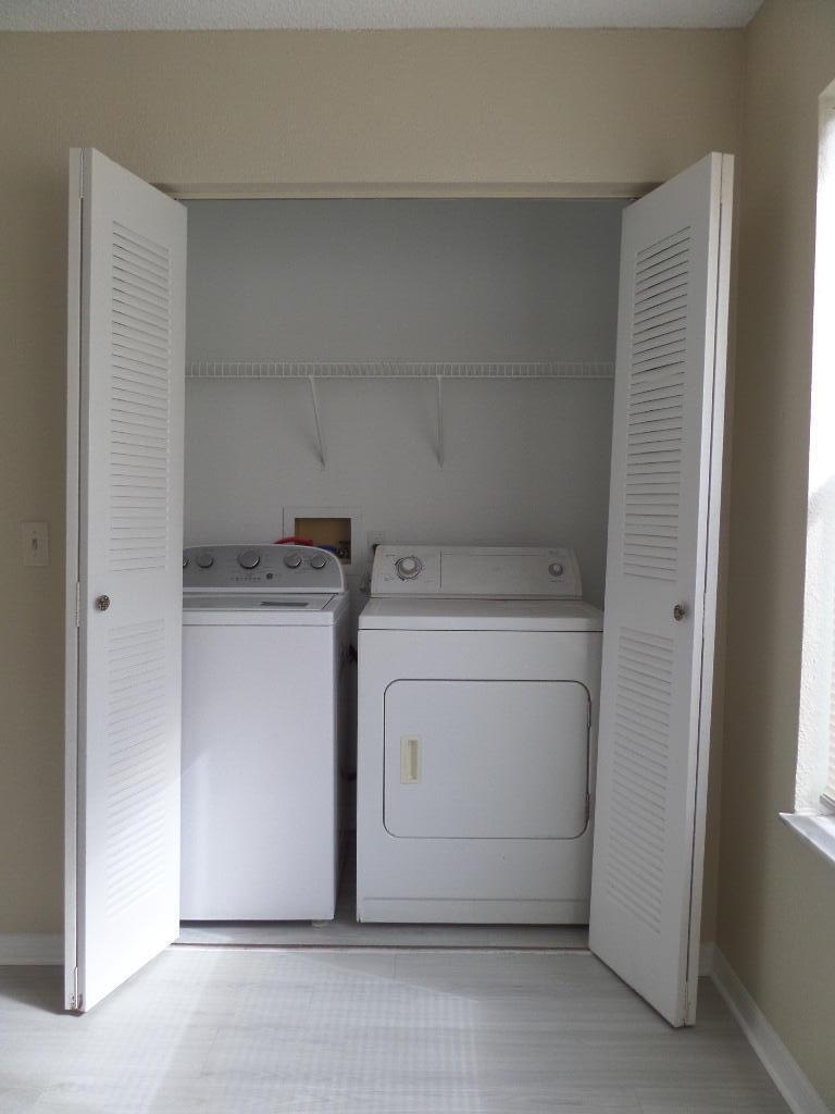 PONTE VERDE AT PALM BEACH LAKES CONDO - Residential Lease