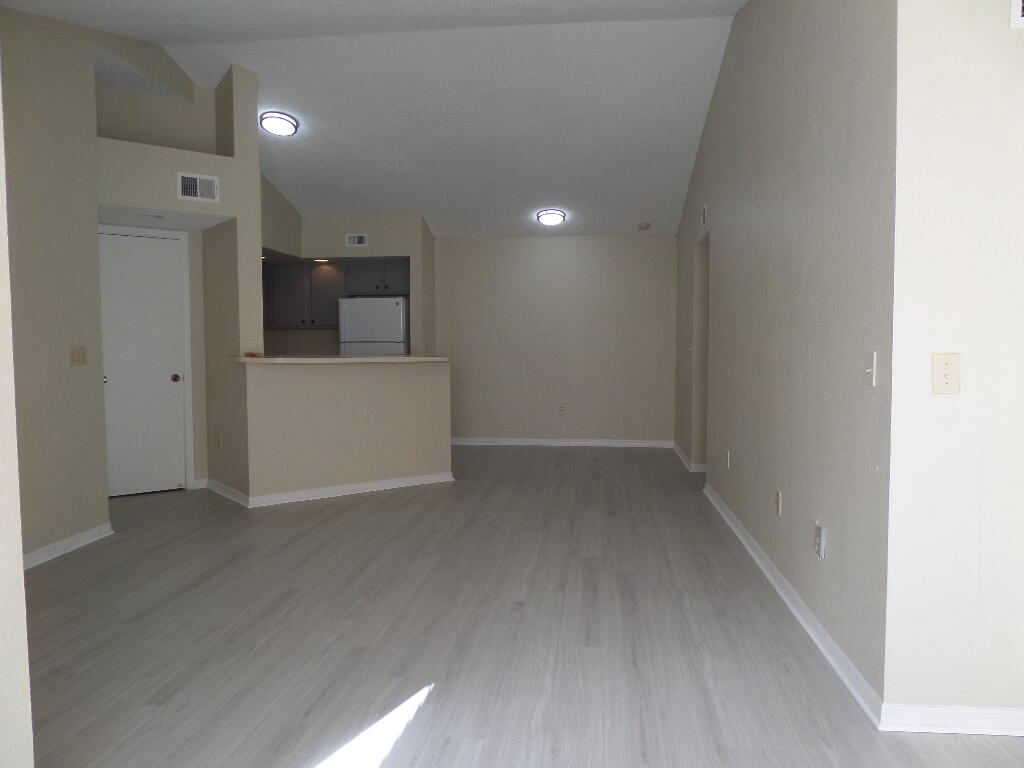 PONTE VERDE AT PALM BEACH LAKES CONDO - Residential Lease