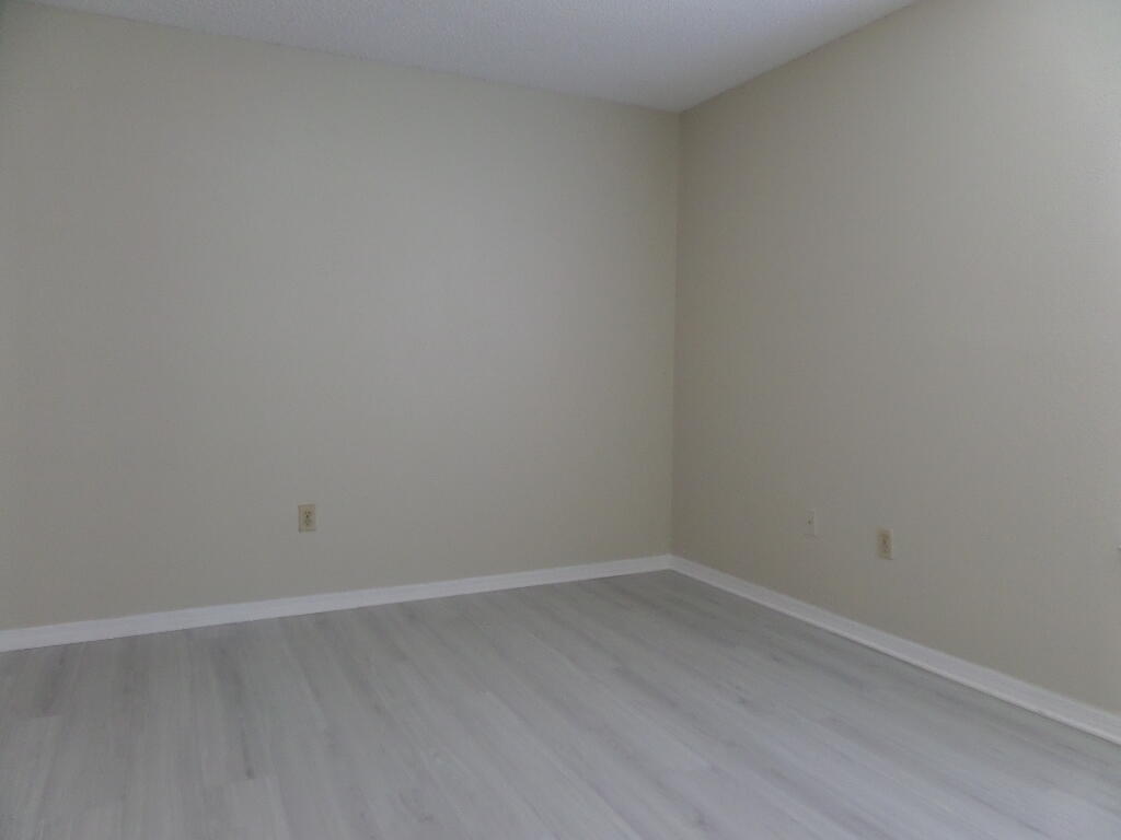 PONTE VERDE AT PALM BEACH LAKES CONDO - Residential Lease