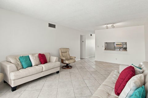 Tiny photo for 300 NE 26th Avenue #2100, Boynton Beach, FL 33435 (MLS # B26090597)