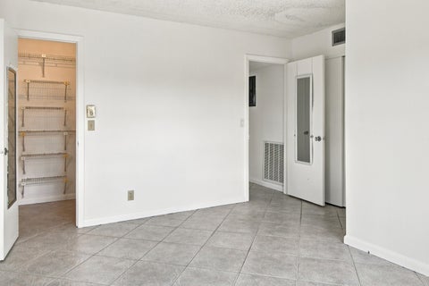 Tiny photo for 300 NE 26th Avenue #2100, Boynton Beach, FL 33435 (MLS # B26090597)
