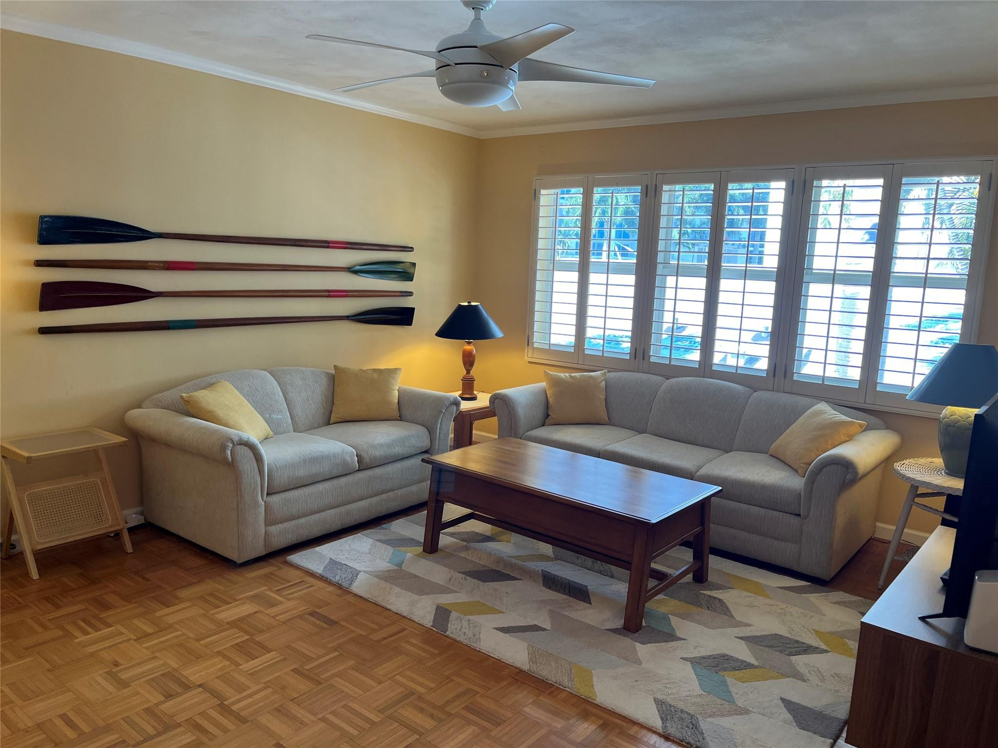 700 Bayshore Drive 11