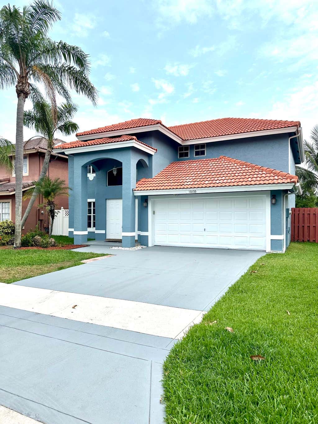 Photo of 10133 BROOKVILLE Lane, Boca Raton, FL 33428 (MLS # B26064776)