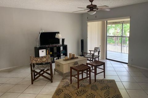 A home in Deerfield Beach