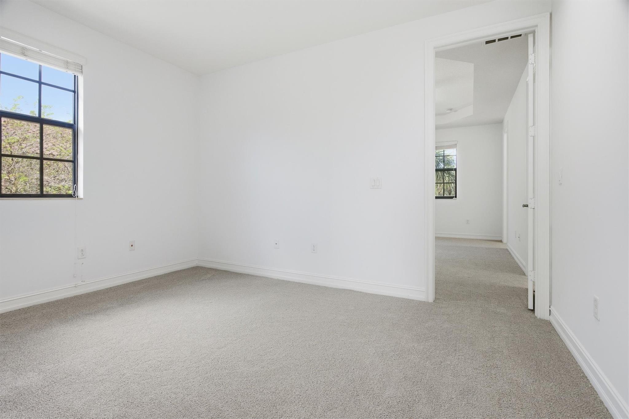 RIVERWALK @ LAGO MAR - Residential Lease