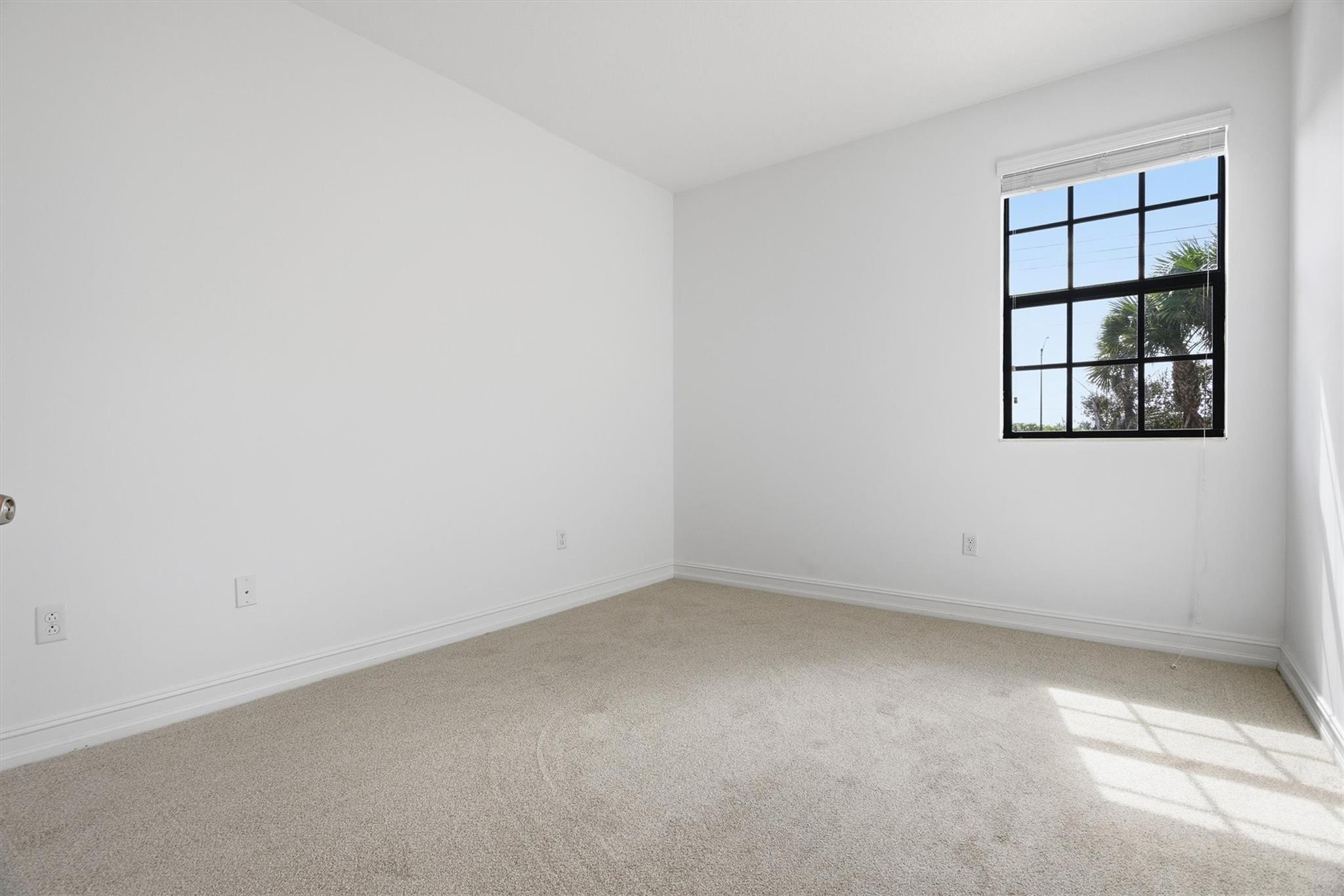 RIVERWALK @ LAGO MAR - Residential Lease