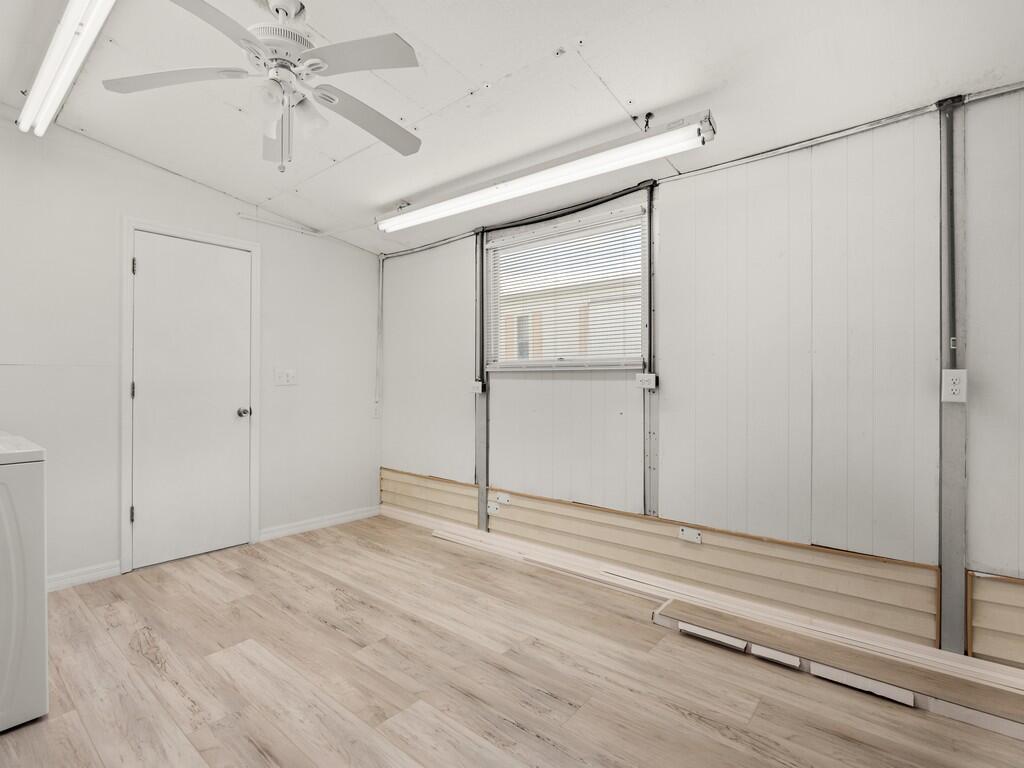 Pinelake Village - Residential