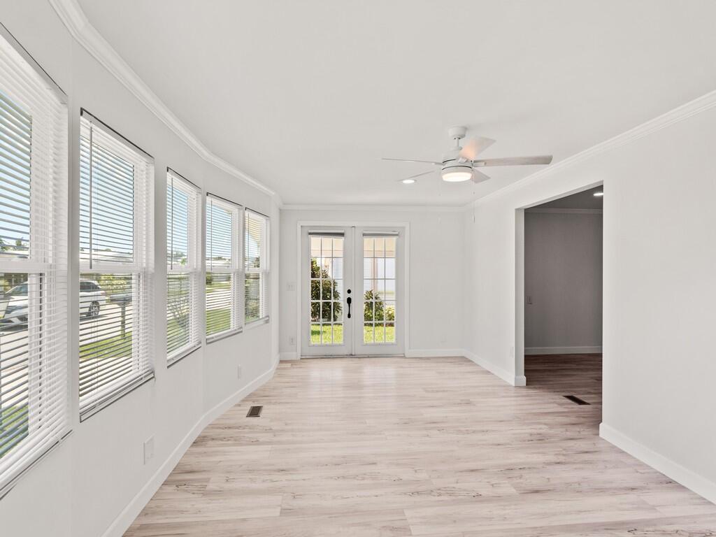 Pinelake Village - Residential