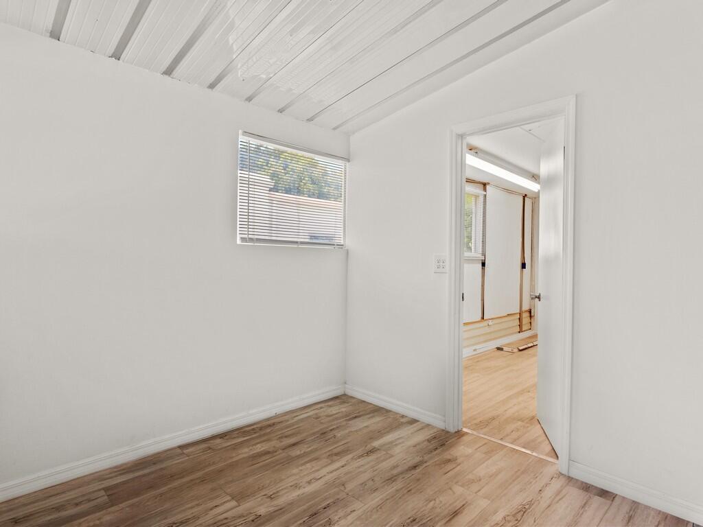 Pinelake Village - Residential