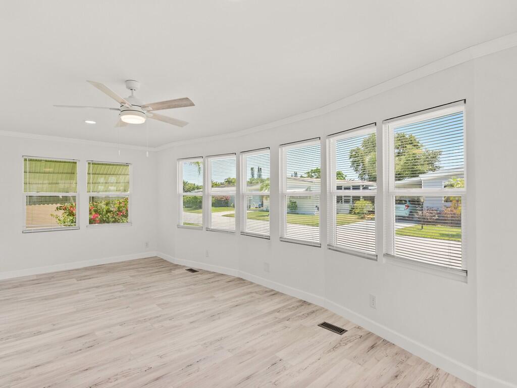 Pinelake Village - Residential