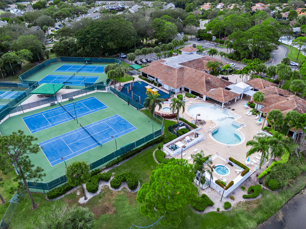 RIVER BRIDGE PAR 2F - Residential